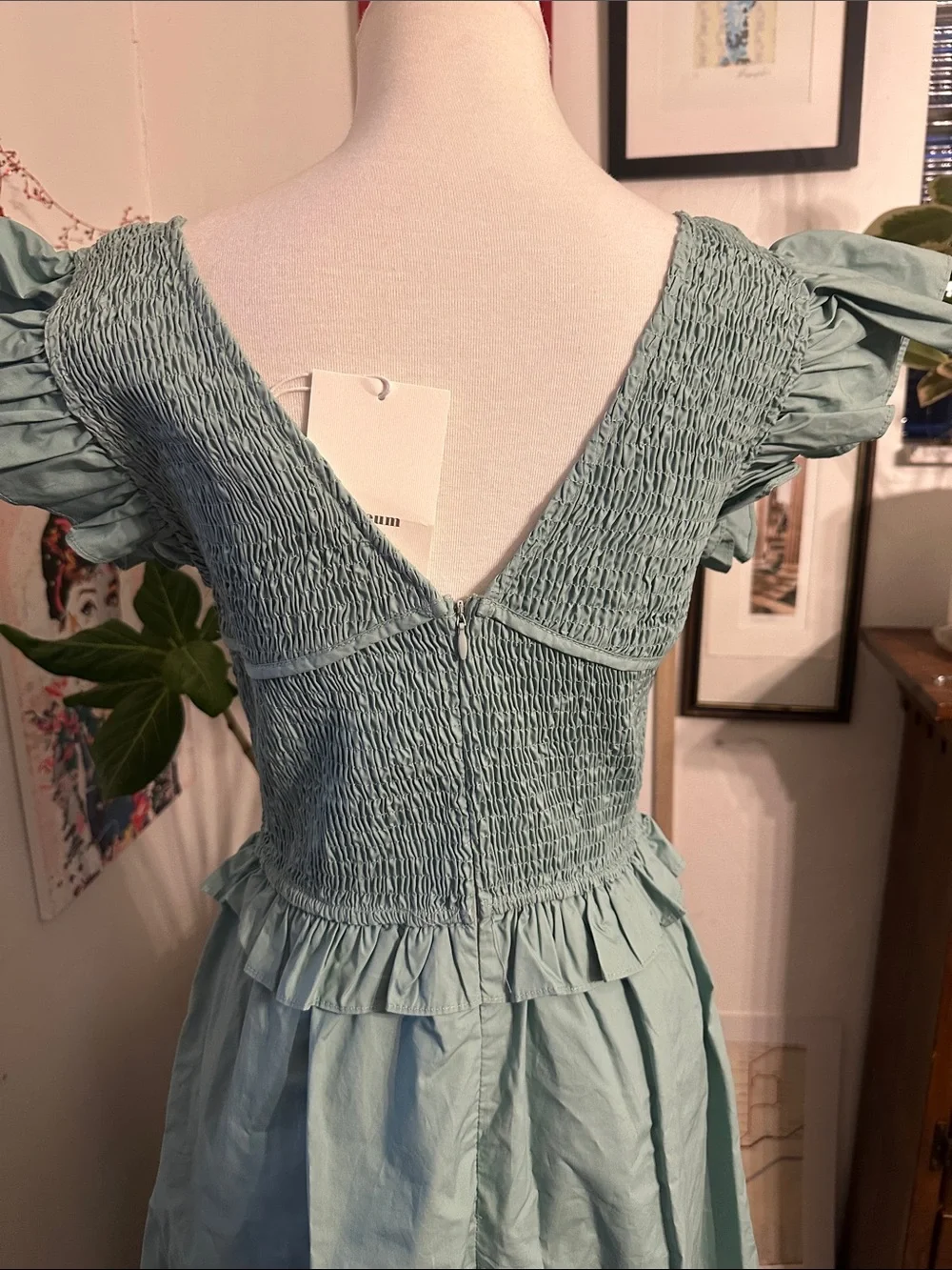 Aureum Robin Smocked Flutter Sleeve Midi Dress in Sage Small NWT - Picture 7 of 16